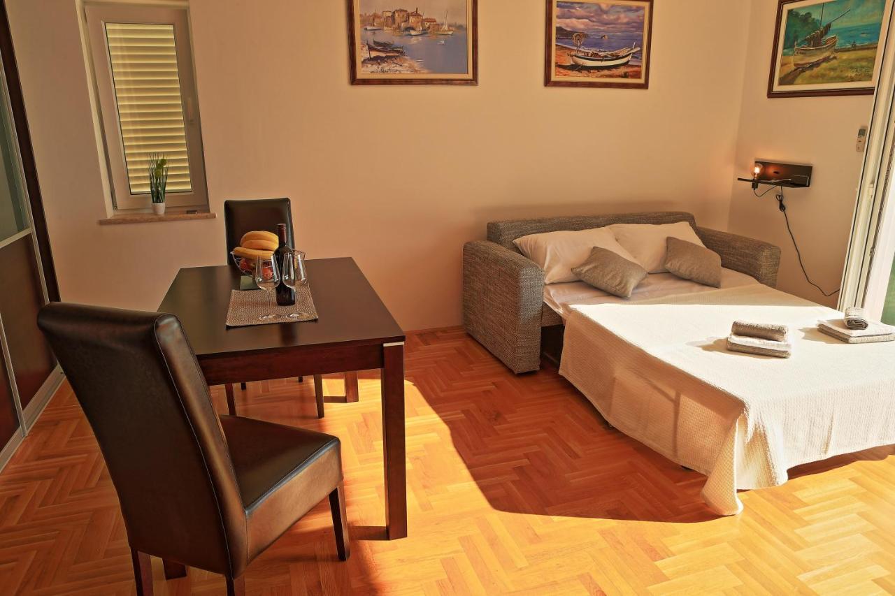 Studio Apartman Luka Сень Экстерьер фото